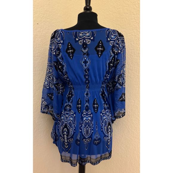 INC Blue Studded Print Batwing Sleeves Nylon Top Sz M - Picture 9 of 15